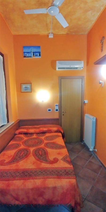 Porto Recanati Zimmer Eksteriør bilde